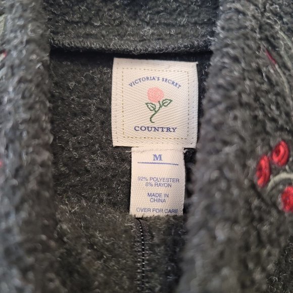 Victoria Secret Country Womens Size Medium‎ Grey Half Zip Embroidered Pullover - Picture 2 of 5